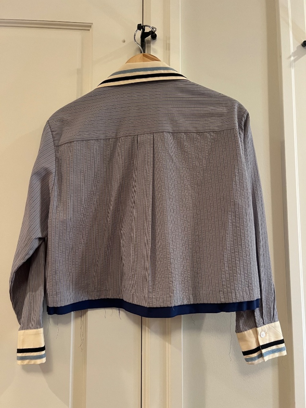 Cropped Blue Baseball Jacket - Picture 5 of 5